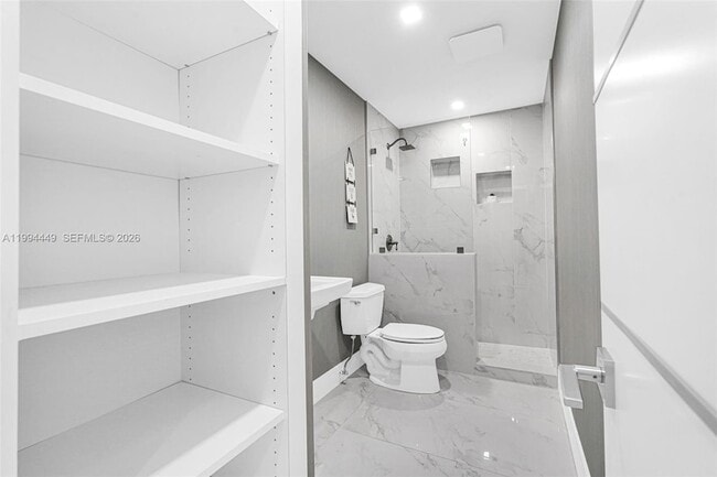 Building Photo - 4225 SW 133rd Ct