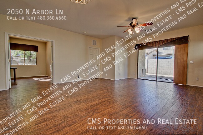 Building Photo - 2050 N Arbor Ln