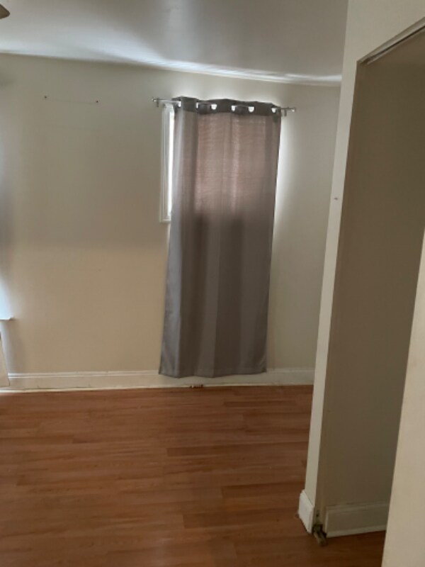 Building Photo - 3800 Glenmore Ave