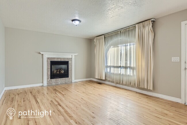 Building Photo - 5539 Danube Circle