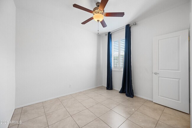 Building Photo - 2543 W Arroyo Way