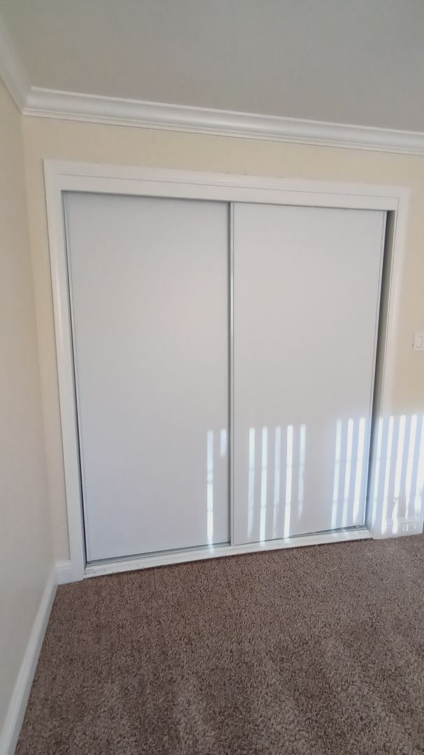 Building Photo - Welcome to SkyView Villa & Somerset Apartments!