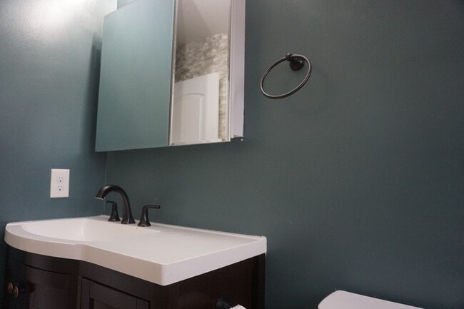 Building Photo - 3706 W Pensacola Cir