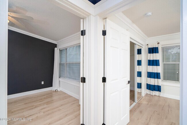 Building Photo - 37207 Harbour Vista Cir
