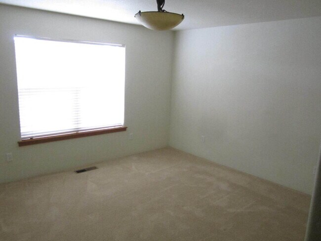 Building Photo - Beautiful Home for Rent