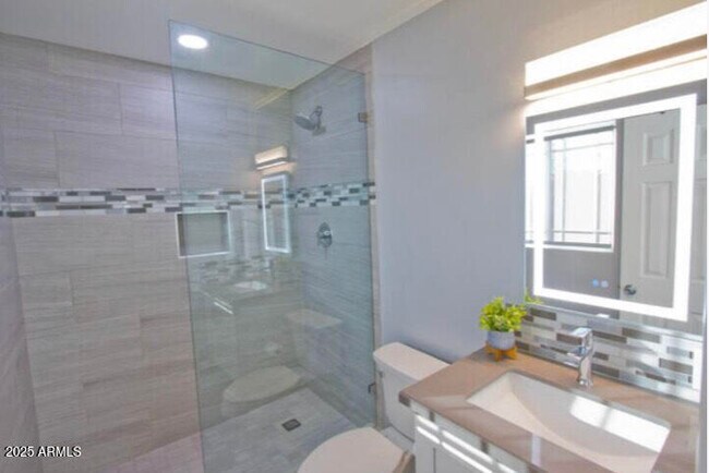 Building Photo - 1808 N 75th Pl