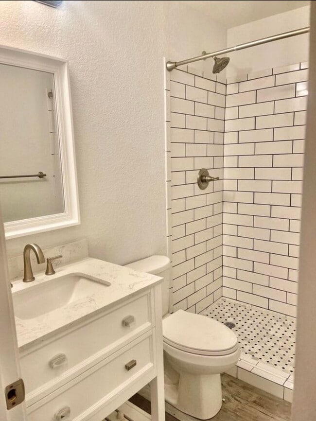 Building Photo - 34 Meigs Dr