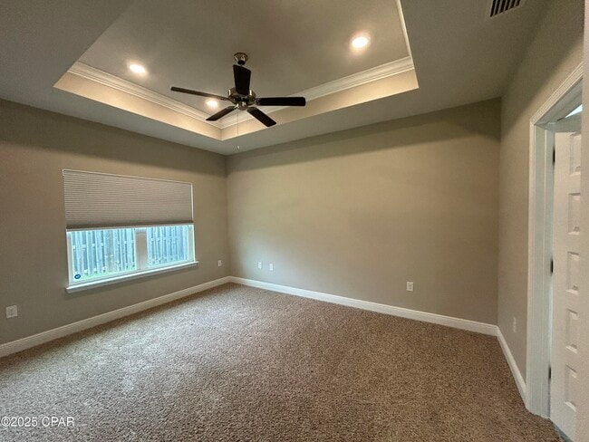 Building Photo - 245 Villa Bay Dr