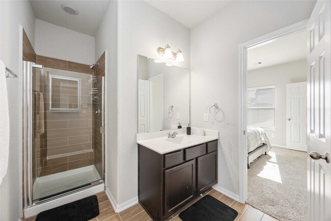 Building Photo - 2214 Yellow Fern Path