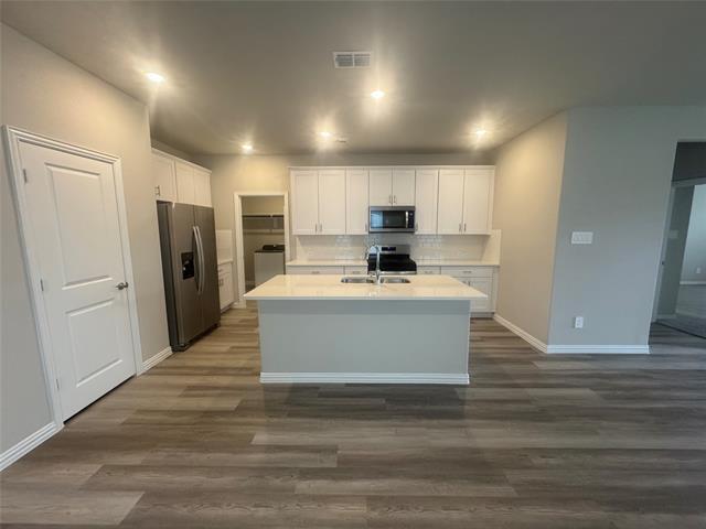 Building Photo - 969 Summer Dr