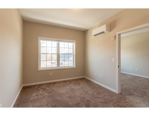 Building Photo - 241 Littleton Rd