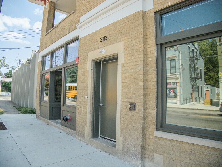 Building Photo - 3113 Warsaw Ave