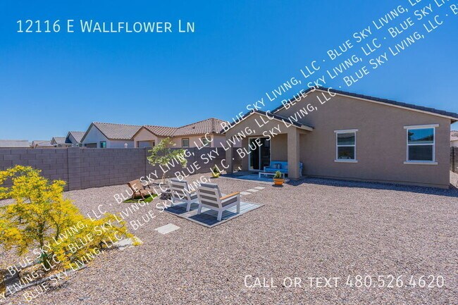 Building Photo - 12116 E Wallflower Ln