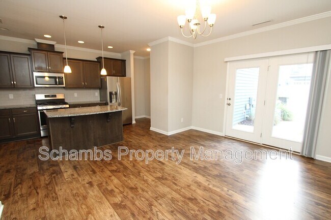 Building Photo - 1043 Myers Point Dr
