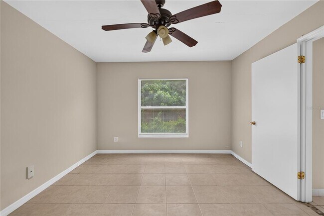 Building Photo - 13829 Timberland Dr