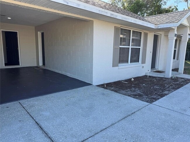 Building Photo - 1147 W Minneola Ave