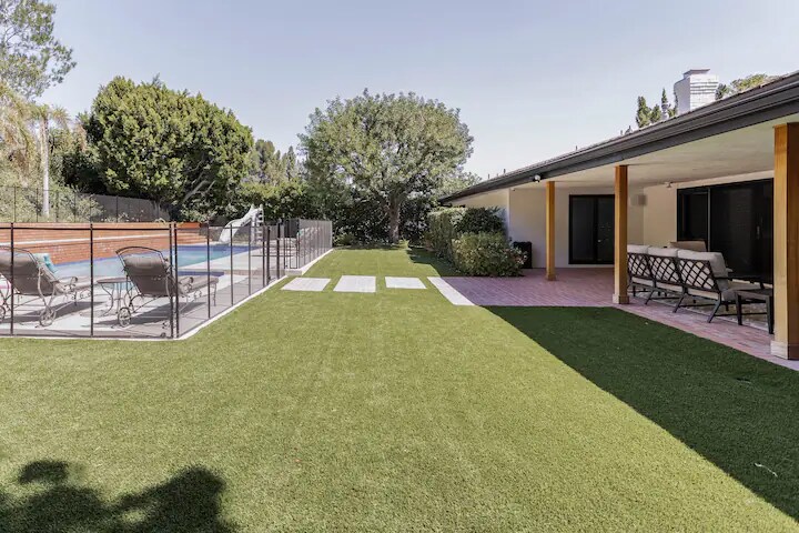 Building Photo - 17133 Adlon Rd