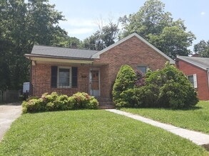 Building Photo - Radford, 2 BR / 1 BA, Available