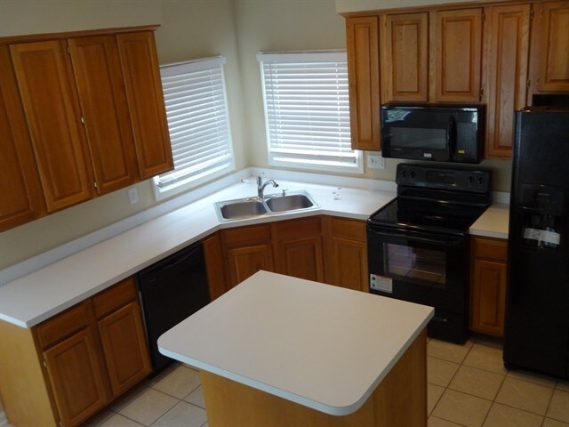 Building Photo - 1501 Jade Cove Dr