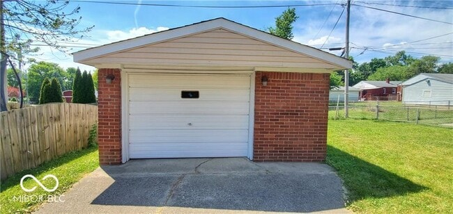 Building Photo - 4136 E Pleasant Run Parkway North Dr