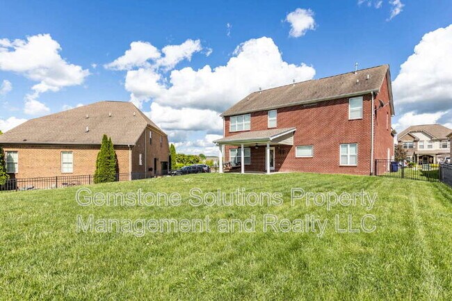 Building Photo - 2605 Paddock Park Dr