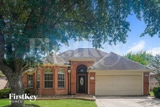 Building Photo - 10330 Claybrook Dr