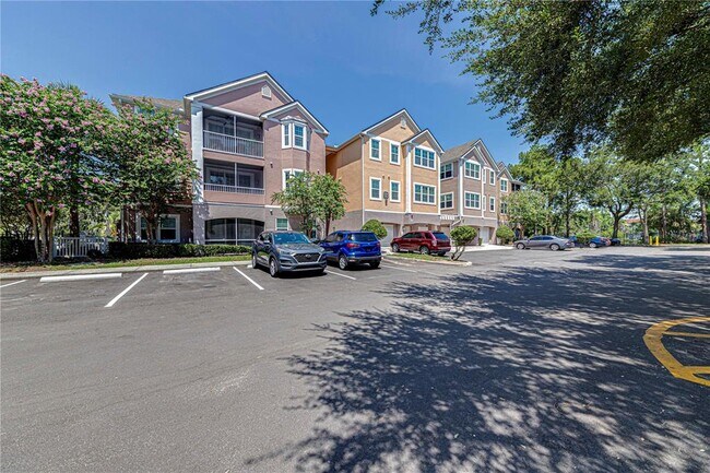Building Photo - 3250 Corona Village Way