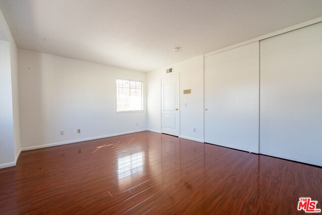 Building Photo - 12023 Stone Gate Way