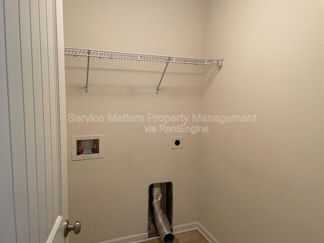 Building Photo - 254 Cottage View Dr