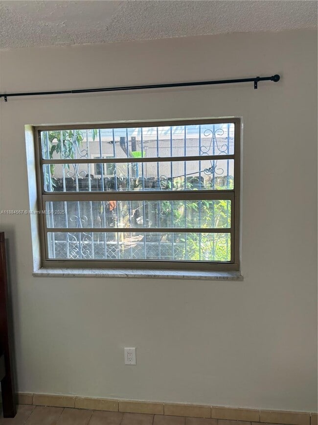 Building Photo - 2395 NW 4th St