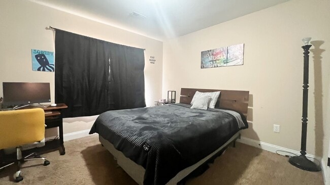 Building Photo - 107 Greythorn Ct