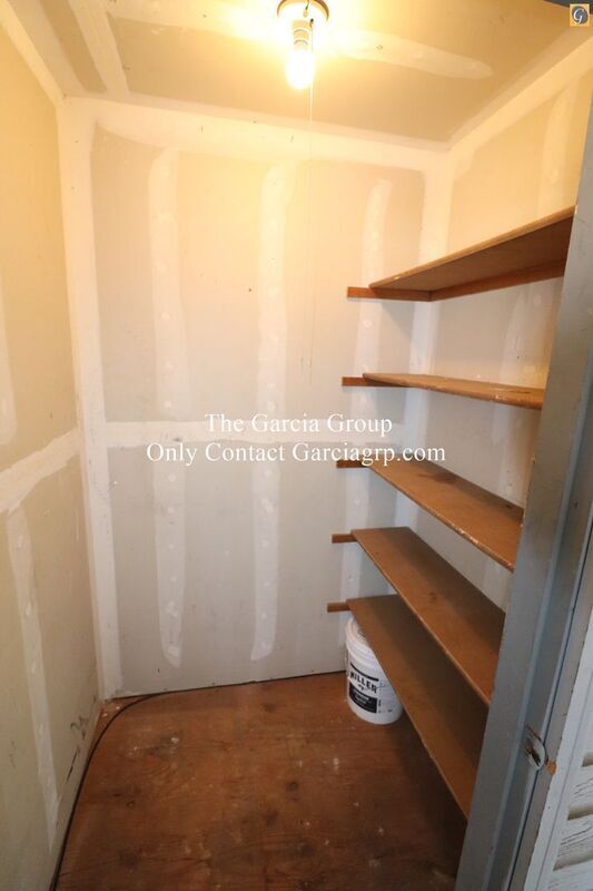 Building Photo - 10634 SW 49th Ave