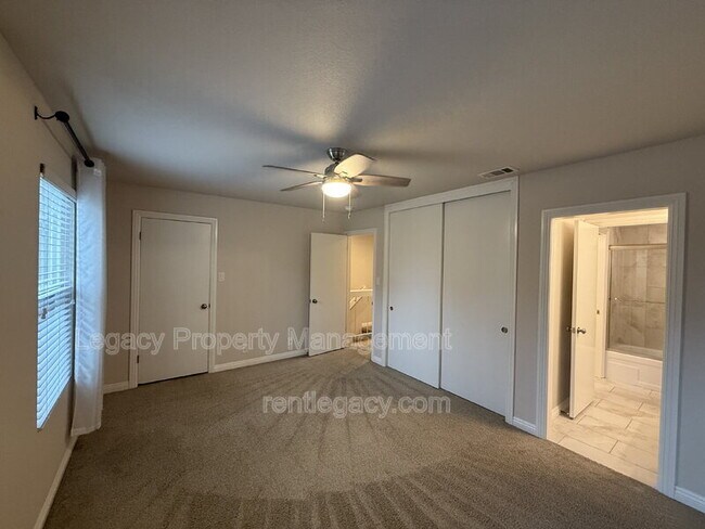 Building Photo - 2298 Sierra Blvd