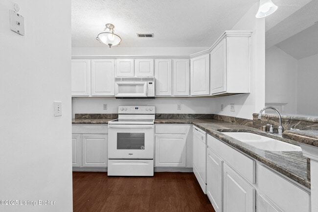 Building Photo - 13230 Prospect Glen Way