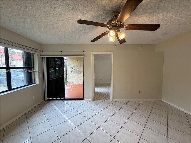 Building Photo - 6555 W 26th Dr