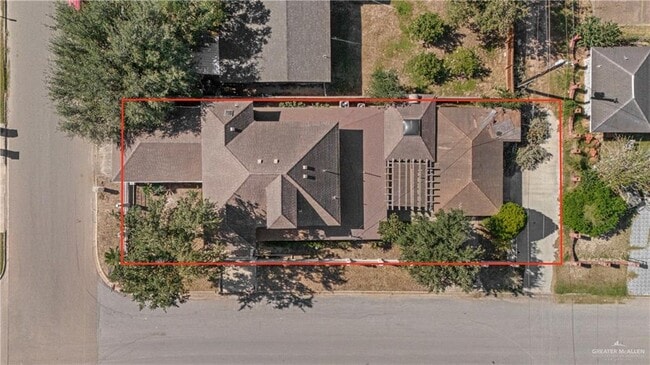 Building Photo - 16 Chaparral