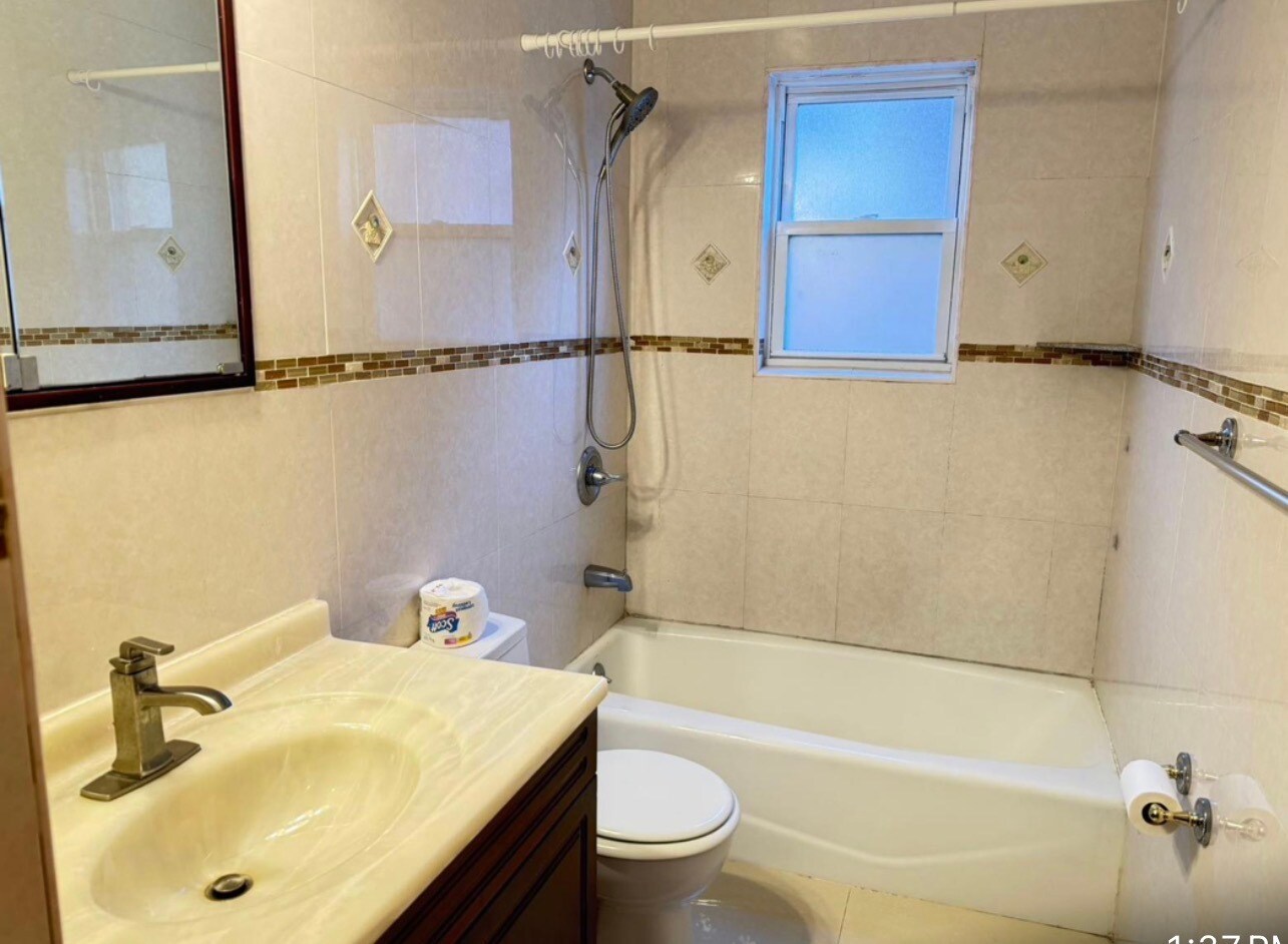 Building Photo - 56-61 219th St