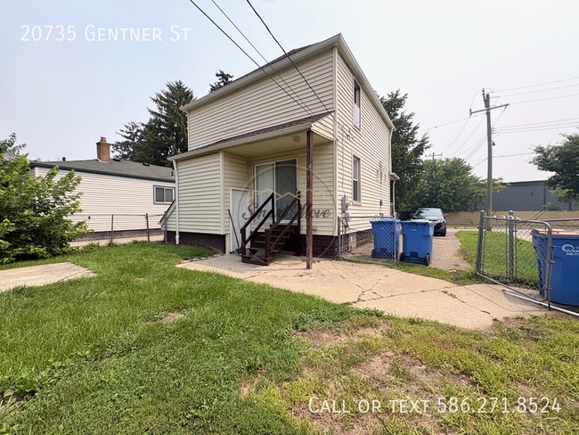 Building Photo - 20735 Gentner St