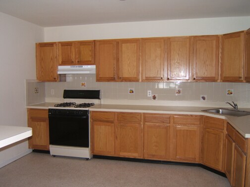 Building Photo - 175 Beach 97th St