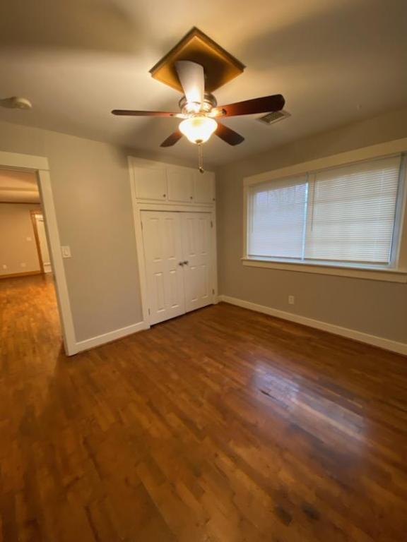 Building Photo - 1134 N Sycamore St