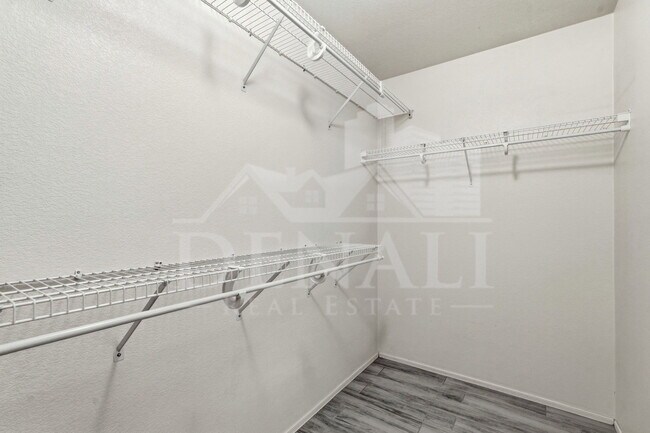 Building Photo - 11319 W Madisen Ellise Dr