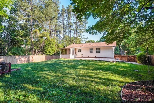 Building Photo - 948 Ficklen Rd