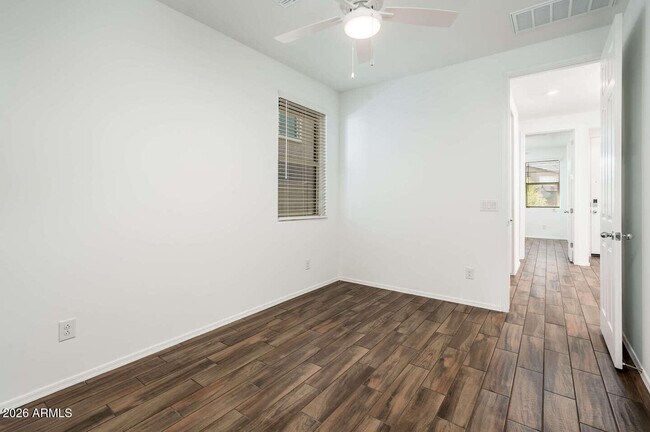 Building Photo - 13320 W Eagle Feather Rd