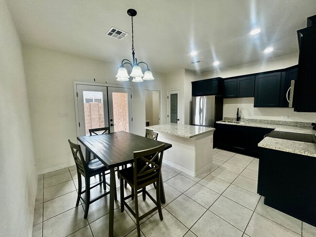 Building Photo - Contemporary La Vida Home, 2024 Build