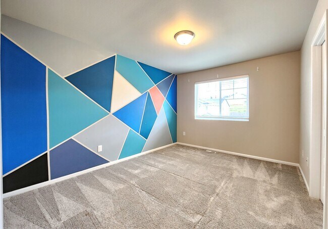 Building Photo - 4 Bedroom Home in Marysville Available Now!