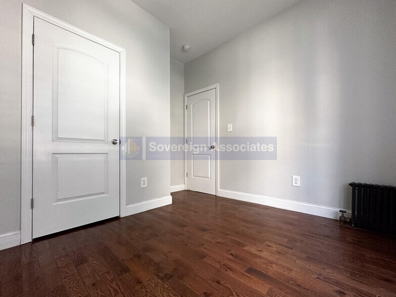 Building Photo - 540 W 158th St