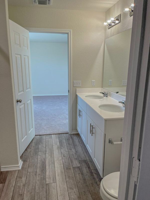Building Photo - 161 Prairie Falcon Wy