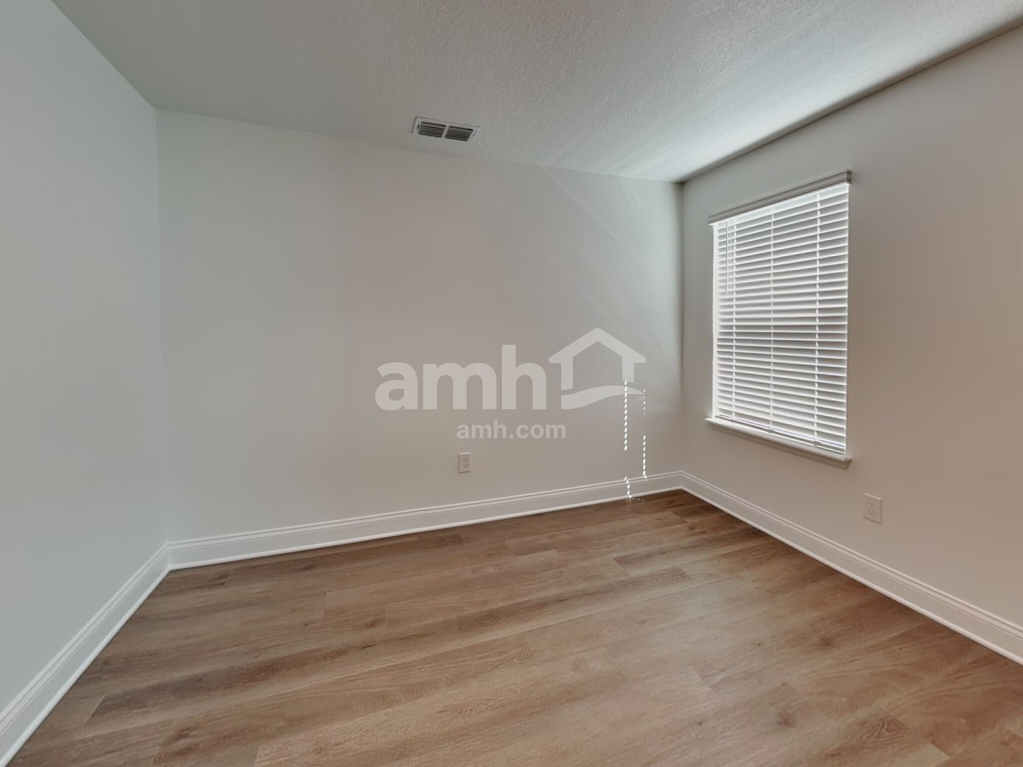 Building Photo - 16397 Aubergine Aly