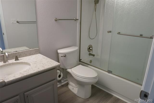 Building Photo - 23642 Pondview Pl