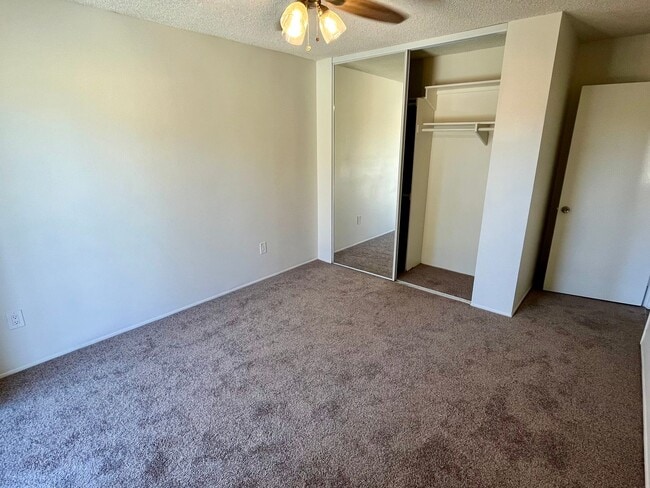 Building Photo - 6080 Mt Aguilar Dr